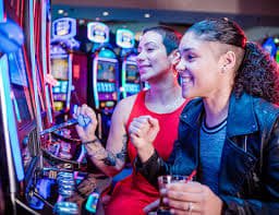 dion88 Kemenangan – pemain Indonesia merayakan kemenangan jackpot di platform dion88
